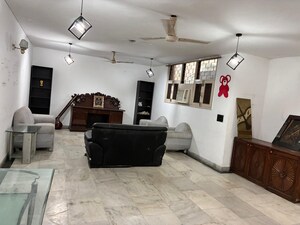 Master Bedroom in 3 BHK Builder Floor at Greater Kailash I – for Rent