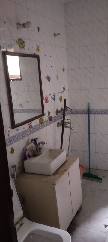 Bathroom in 3 BHK Builder Floor at Hauz Khas – for Rent