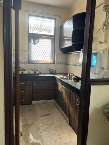 Kitchen in 2 BHK Builder Floor at Jungpura Extension – for Rent