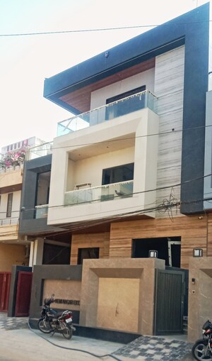 5 BHK Independent House For Sale in Vaishali Nagar