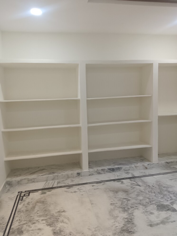 Room, manikonda 2 Bedroom 1000 Sq.Ft. Apartment In Manikonda Hyderabad 9248651