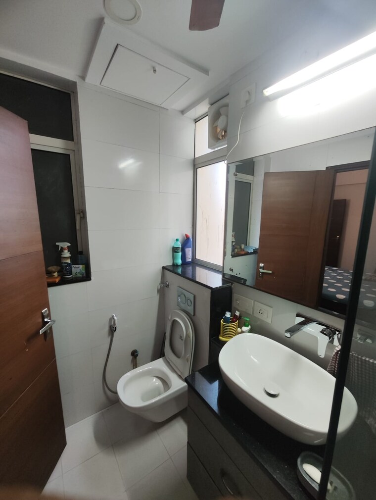 Master Bedroom, jaypee-wish-town-klassic 3 Bedroom 1711 Sq.Ft. Apartment In Sector 134 Noida 9248655