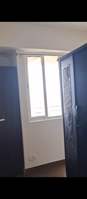 Building Lobby in 3.5 BHK Apartment at Jaypee Greens Kosmos, Sector 134 – for Sale