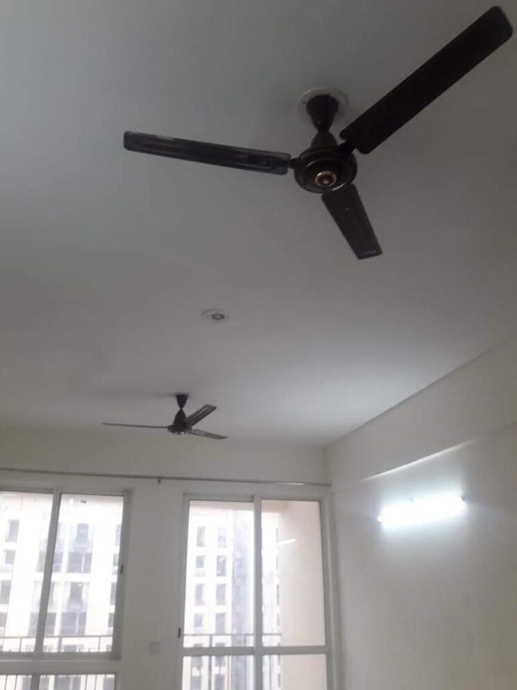 undefined, mahagun-moderne 2.5 Bedroom 1230 Sq.Ft. Apartment In Sector 78 Noida 9248659