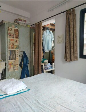 Bedroom in 3 BHK Apartment at Ansal Heights, Worli – for Rent