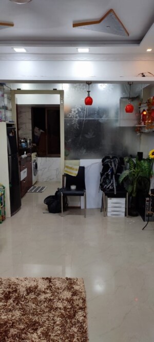 Team Area in 1.5 BHK Apartment at Moon Reach, Prabhadevi – for Rent