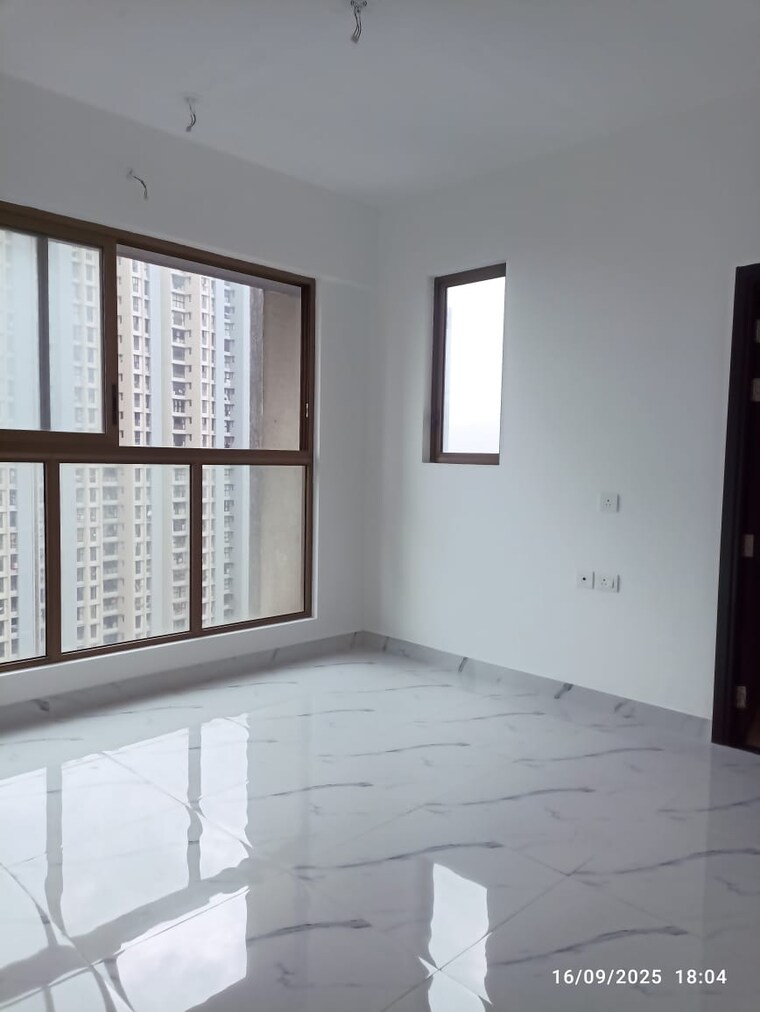 Room, puranik-hometown 1 Bedroom 438 Sq.Ft. Apartment In Ghodbunder Road Thane 9248676