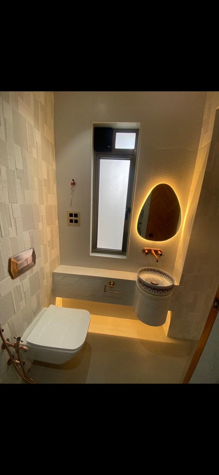 Bathroom, indiabulls-sky-forest 3 Bedroom 2921 Sq.Ft. Apartment In Lower Parel Mumbai 9248691