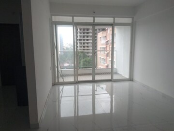 Room in 2 BHK Apartment at Patwardhan Usha Enclave, Vadgaon Budruk – for Rent