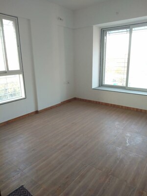 Room in 2 BHK Apartment at Patwardhan Usha Enclave, Vadgaon Budruk – for Rent