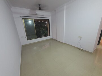 Room in 1 BHK Apartment at Squarefeet Imperial Square, Ghodbunder Road – for Rent