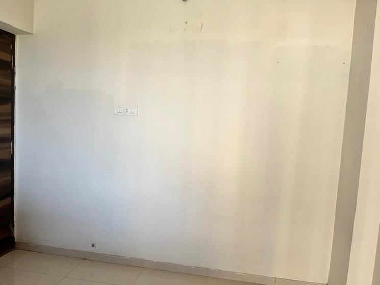 Room, squarefeet-imperial-square 1 Bedroom 561 Sq.Ft. Apartment In Ghodbunder Road Thane 9248708