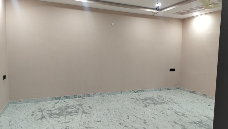 Room, banjara hills 3 Bedroom 2000 Sq.Ft. Apartment In Banjara Hills Hyderabad 9248752