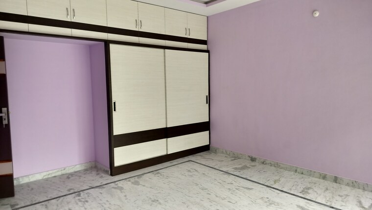 Room, banjara hills 3 Bedroom 2000 Sq.Ft. Apartment In Banjara Hills Hyderabad 9248752