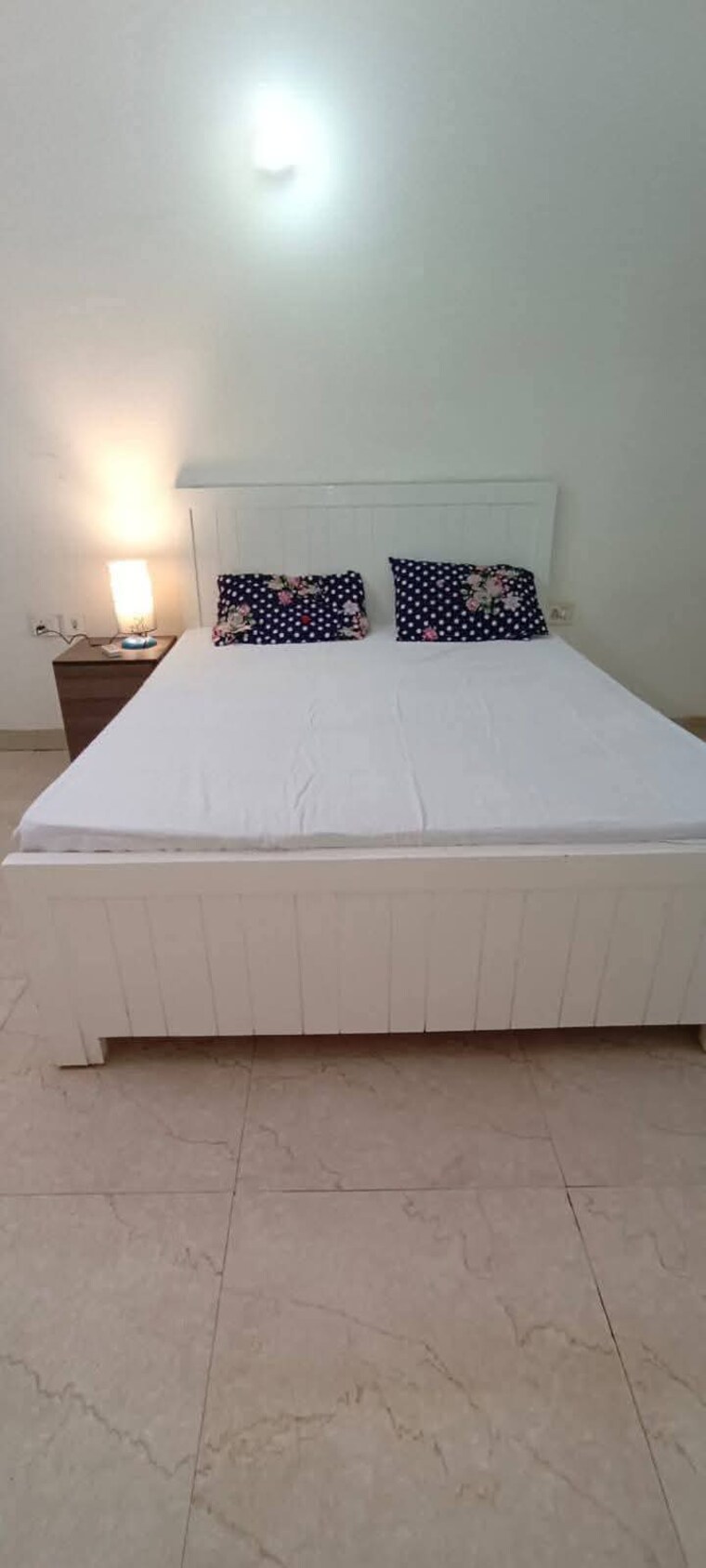 Bedroom, sector 72 5 Bedroom 162 Sq.Mt. Independent House In Sector 72 Noida 9248753