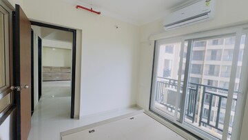 Room in 1 BHK Apartment at Kavya Residency Thane, Ghodbunder Road – for Rent