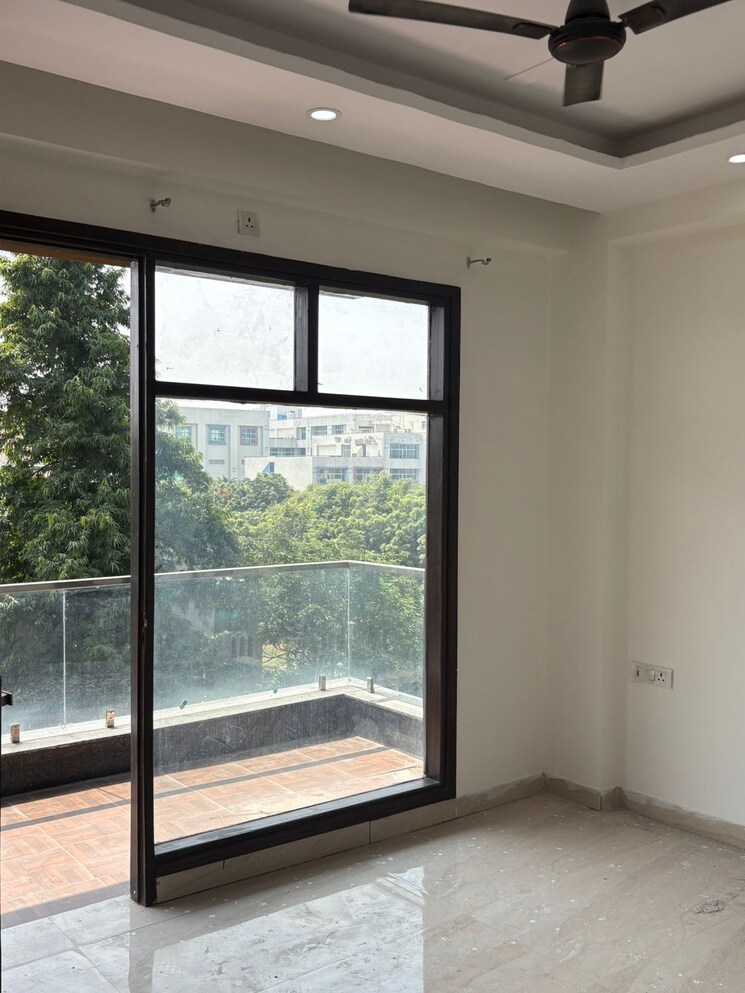 Room, palam vihar 3 Bedroom 1800 Sq.Ft. Builder Floor In Palam Vihar Gurgaon 9248776