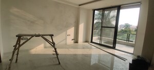 Room in 3 BHK Builder Floor at Sector 4 – for Rent