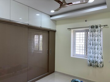 Room in 2 BHK Builder Floor at Gachibowli – for Rent