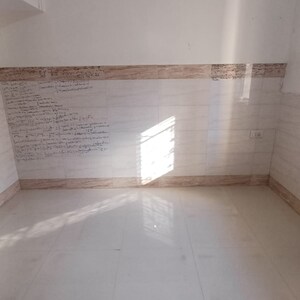 1 BHK Apartment For Rent in Goregaon East