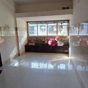 Bedroom in 1 BHK Apartment at Goregaon East – for Rent