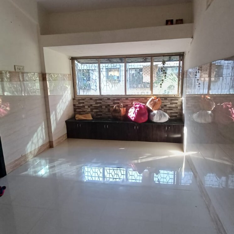 Bedroom, goregaon east 1 Bedroom 345 Sq.Ft. Apartment In Goregaon East Mumbai 9248801