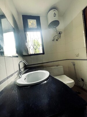 Bathroom in 3 BHK Apartment at Sector 57 – for Rent