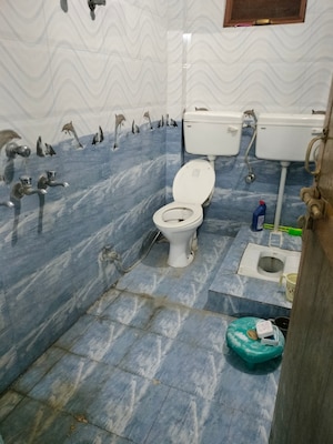 Team Area in 2 BHK Builder Floor at Indira Nagar – for Rent