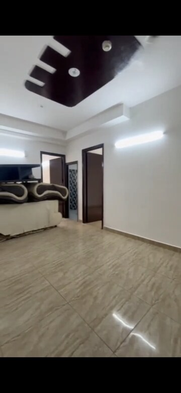 Room in 2 BHK Apartment at Divyansh Flora, Sector 16c Greater Noida – for Sale