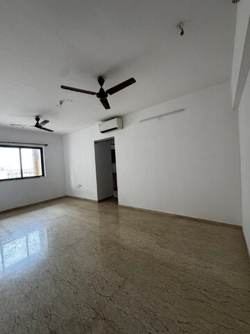 2 BHK Apartment For Rent in Lodha Splendora, Ghodbunder Road