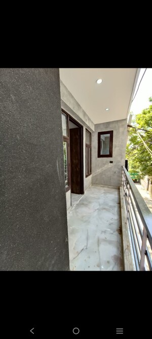 Balcony in 2 BHK Builder Floor at Saket – for Rent