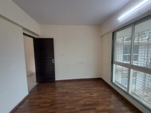 Room in 1 BHK Apartment at Sharda Edifice Celestial, Bhandup West – for Sale