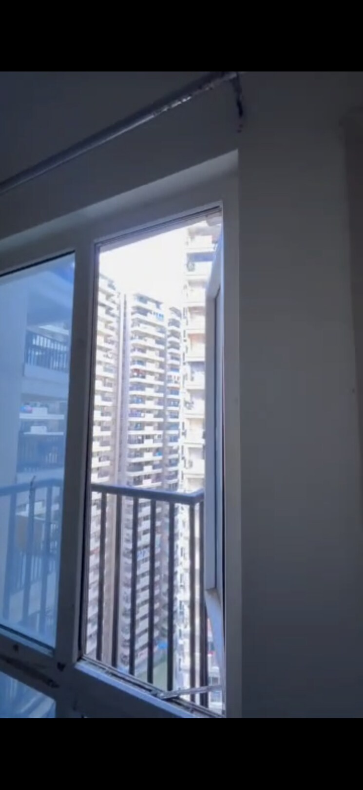 undefined, gaur-city-2-14th-avenue 2 Bedroom 955 Sq.Ft. Apartment In Sector 16c Greater Noida Greater Noida 9249003