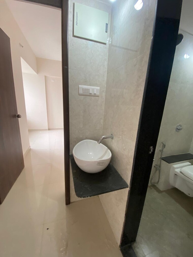 Bathroom, wadhwani-om-mangalam-chaitanya 2 Bedroom 673 Sq.Ft. Apartment In Ravet Pune 9249008