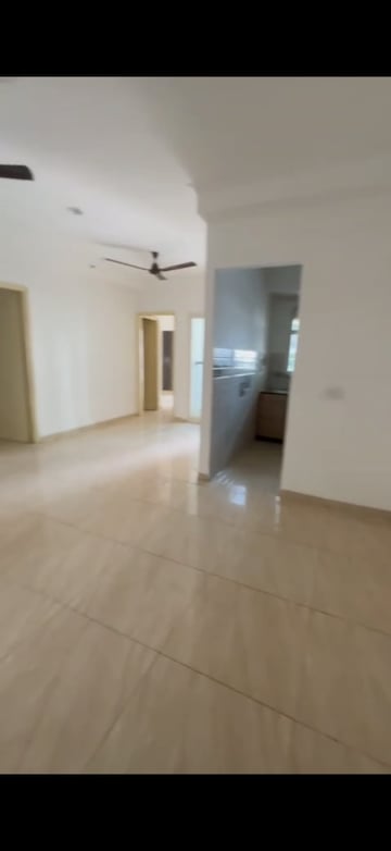 Room in 2 BHK Apartment at Gaur City 2 - 14th Avenue, Sector 16c Greater Noida – for Sale