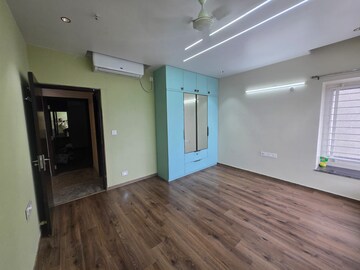 Room in 3 BHK Apartment at Bollineni Bion, Kothaguda – for Rent