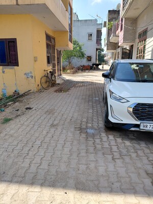  Plot – Exterior View View at Bhondsi - for Sale