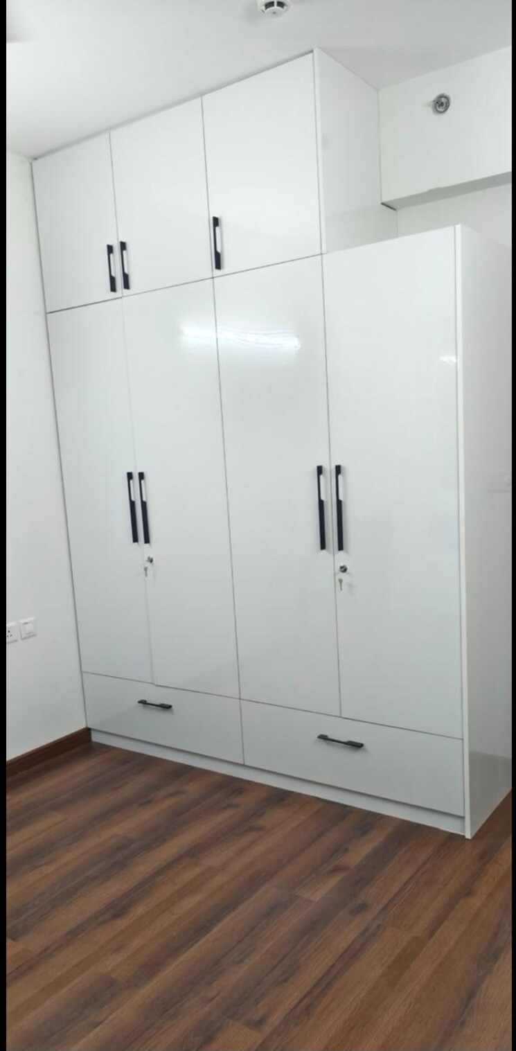 Bathroom, hero-homes-gurgaon 3 Bedroom 1689 Sq.Ft. Apartment In Sector 104 Gurgaon 9249104