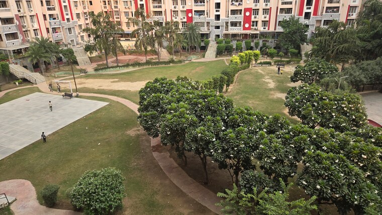 Garden, eldeco-riviera 3 Bedroom 1840 Sq.Ft. Apartment In Pi Greater Noida Greater Noida 9249128