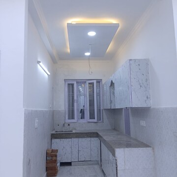 Kitchen in 4 BHK Builder Floor at Green Fields Colony – for Rent