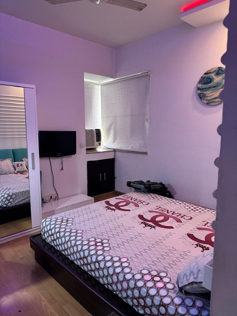 Bedroom, unitech-uniworld-gardens 3 Bedroom 2086 Sq.Ft. Apartment In Sector 47 Gurgaon 9249157