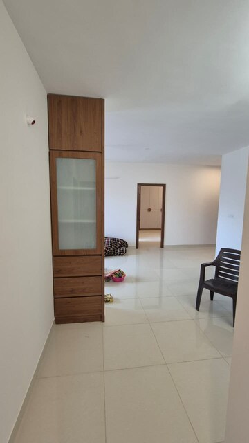 Room in 3 BHK Apartment at Prestige Primrose Hills, Banashankari 6th Stage – for Rent