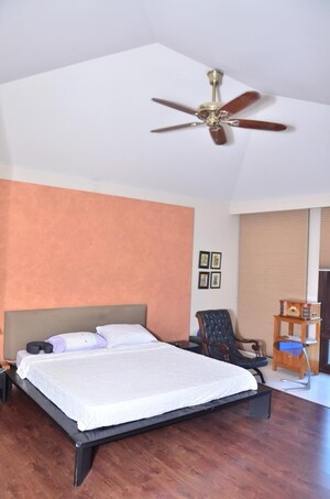 Bedroom in 5 BHK Villa at Vipul Tatvam Villas, Sector 48 – for Rent