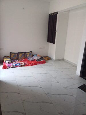 Bedroom in 1 BHK Apartment at Lodha Amara, Kolshet Road – for Sale