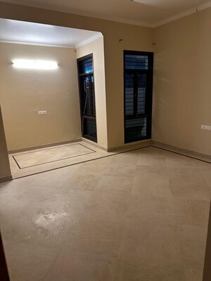 Room in 3 BHK Villa at Eros Rosewood City, Sector 49 – for Rent