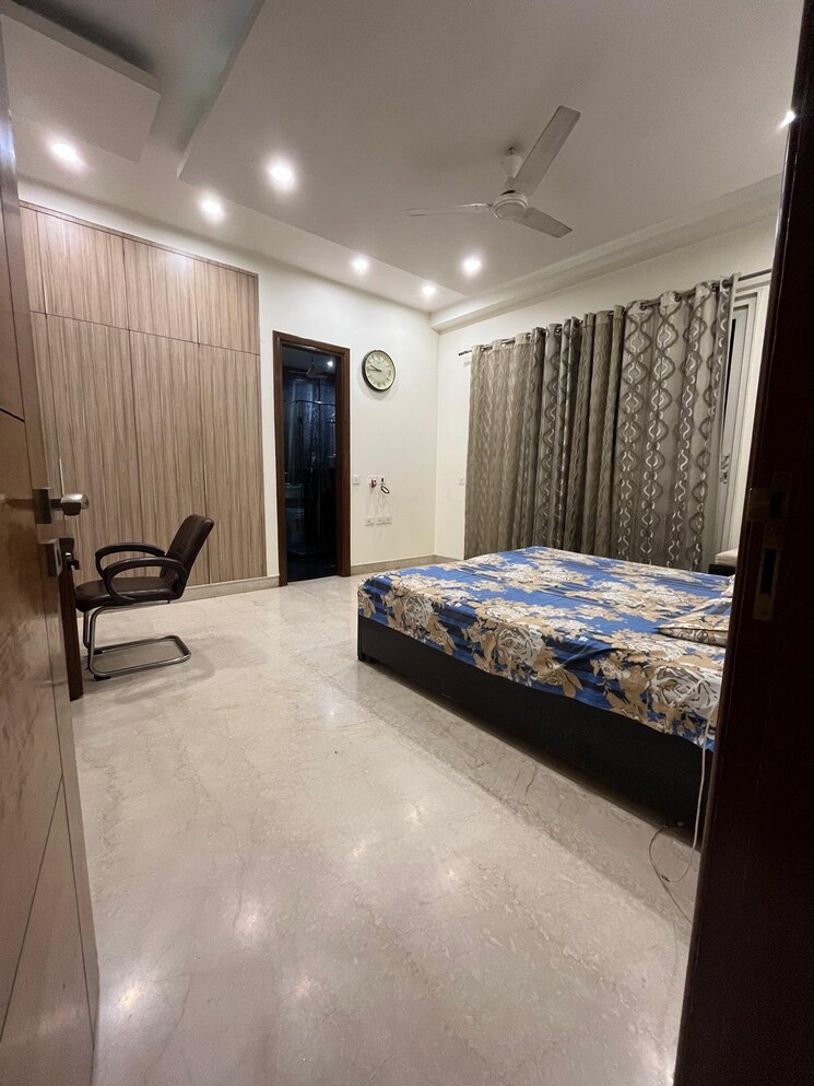Bedroom, kohli-one-malibu-town 4 Bedroom 4695 Sq.Ft. Apartment In Sector 47 Gurgaon 9249212