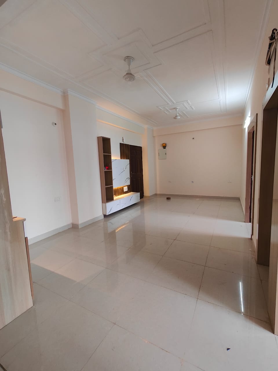 2 BHK Apartment For Rent in Sultanpur Road