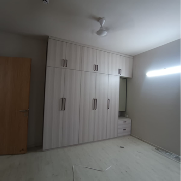 Room in 3 BHK Apartment at M3M Heights, Sector 65 – for Rent