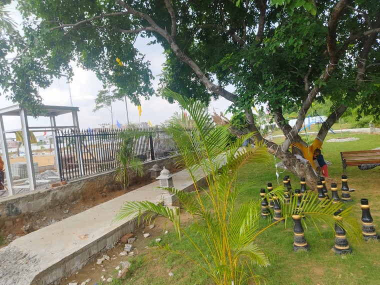 Garden, railway station area  111 Sq.Yd. Plot In Railway Station Area Kota 9249259