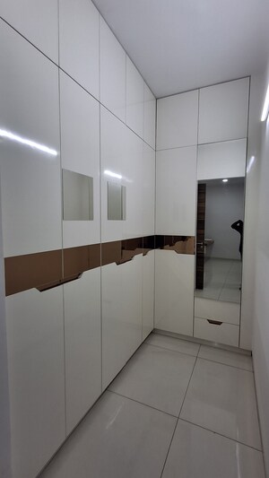 Furnished Amenities in 3 BHK Apartment at Jayabheri The Summit, Narsingi – for Rent